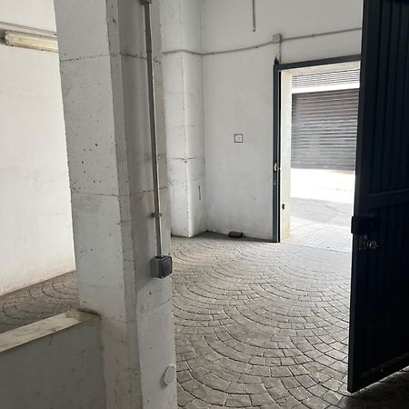 Apartamento Renacimiento Con Garaje Бадахос Экстерьер фото